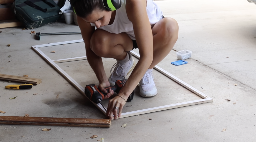 creating the front covering of the drawer